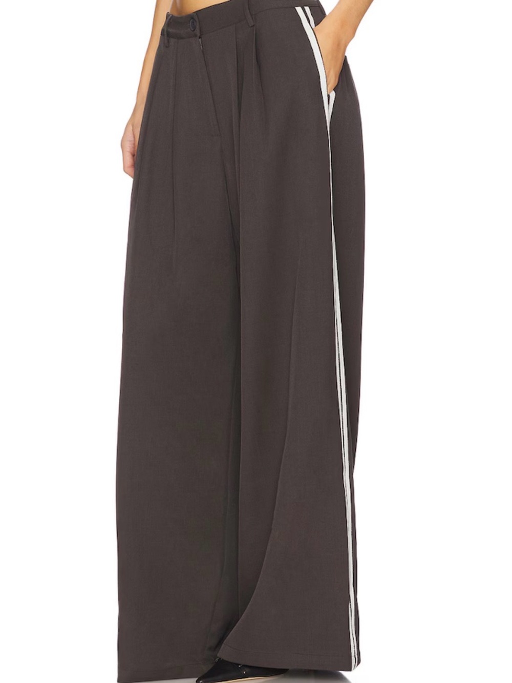 Lioness NWT size small, Wide-Leg Pants with White Side Stripes in Ash - Picture 6 of 13